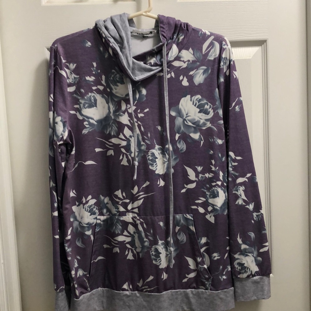 Floral print hoodie